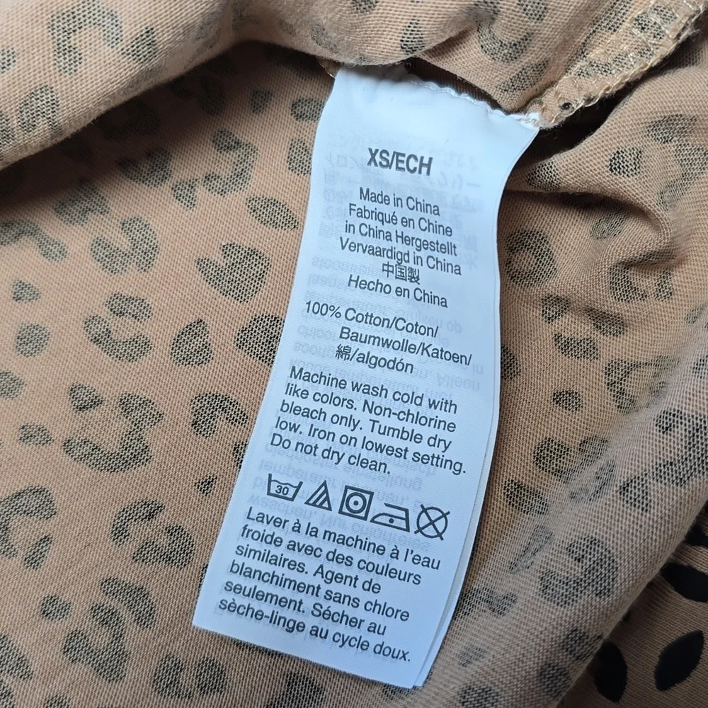 J.Crew Tissue Turtleneck in a Leopard Mod Neutral Women's Size XS